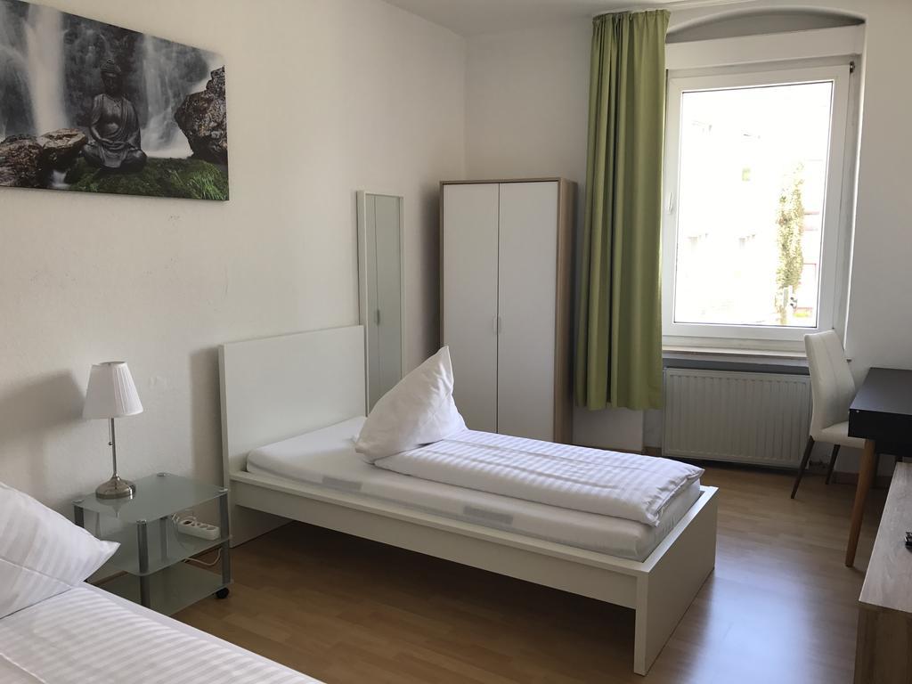 Hotel-Restaurant Heute Frechen Esterno foto